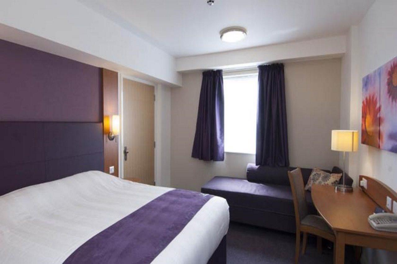 Premier Inn Ipswich South Exterior foto